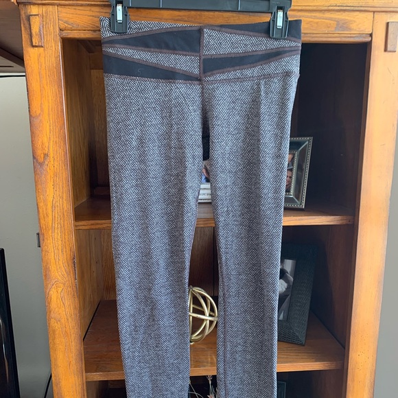 Lululemon Wunder Under Herringbone leggings - Picture 2 of 5